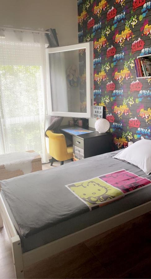 Chambre Avec Salle De Bain Privee Valenton Ngoại thất bức ảnh