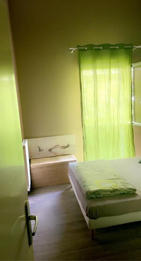 Chambre Avec Salle De Bain Privee Valenton Ngoại thất bức ảnh