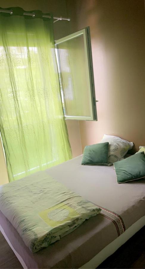 Chambre Avec Salle De Bain Privee Valenton Ngoại thất bức ảnh